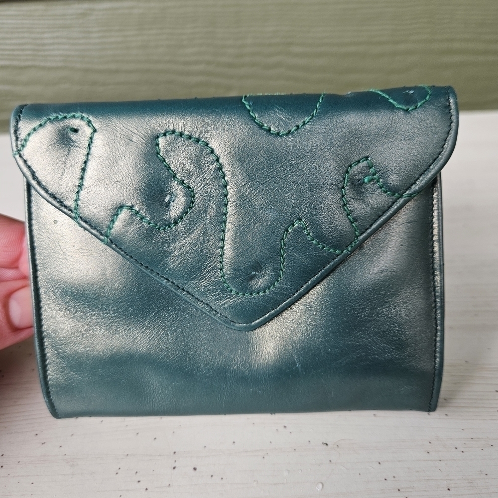 Vintage Barbara Bolan Shiny Emerald Green Leather Wallet Small with Snap Closure